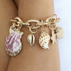 Ettika Gold Mermaid Tears Shell Bracelet